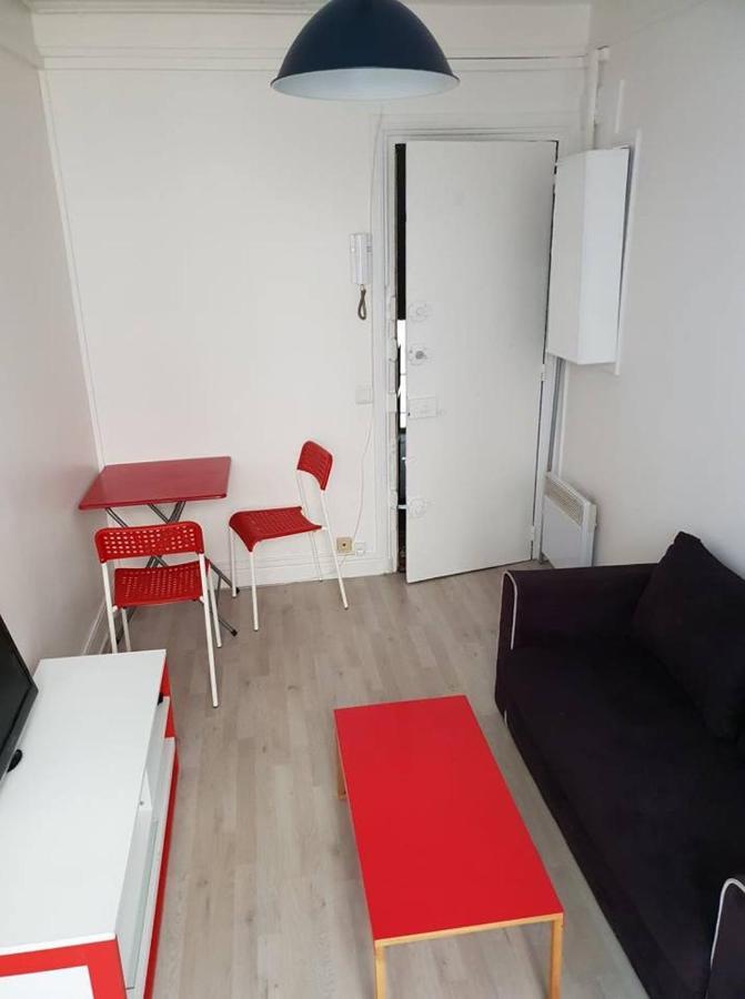 Cute And Quiet Appartment In Montmartre Paris Dış mekan fotoğraf
